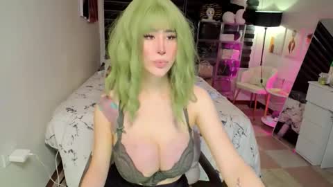 Snapshot of xhotcockcumts chatting on 25, 10, 2025 Barbie ann online show from 25, 10, 2025