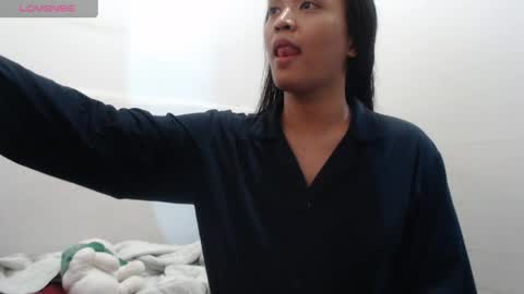 xhotlickerkiarax online show from 4, 6, 2026