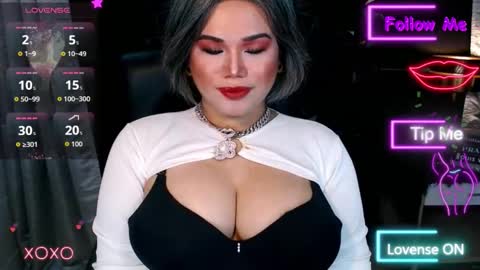 Snapshot of xhugeharleyselfsuckerx chatting on 24, 10, 2025 xHUGECOCKTILLCUMX online show from 24, 10, 2025