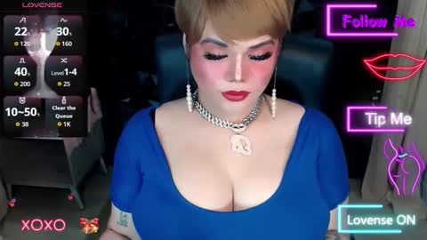 Snapshot of xhugeharleyselfsuckerx chatting on 26, 11, 2025 xHUGECOCKTILLCUMX online show from 26, 11, 2025
