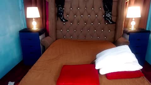 Snapshot of xhugesignificant69x chatting on 8, 2, 2025 xhugesignificant69x online show from 8, 2, 2025