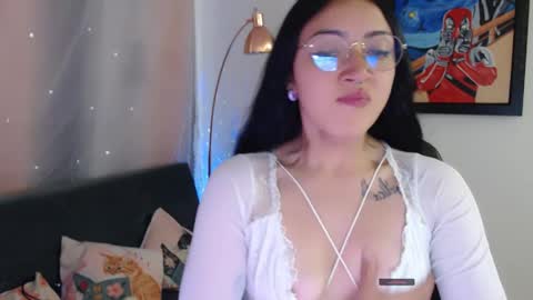 Snapshot of xia_abbey chatting on 11, 5, 2026 Xia online show from 11, 5, 2026