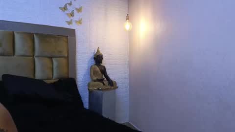 ximena online show from 25, 2, 2025