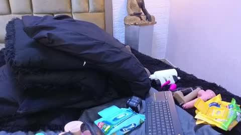 ximena online show from 26, 2, 2025