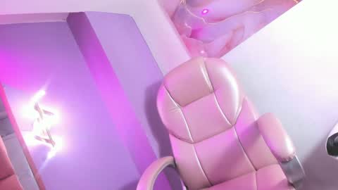 xjennyts online show from 11, 10, 2025