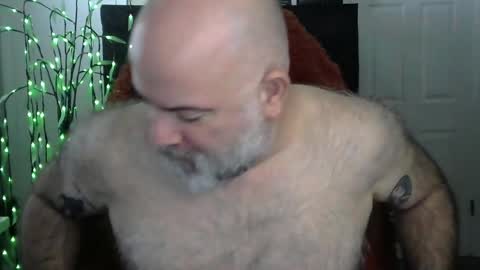 Snapshot of xjohnniex77 chatting on 6, 1, 2026 MrSlowBurn77 online show from 6, 1, 2026