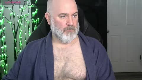 Snapshot of xjohnniex77 chatting on 3, 2, 2026 MrSlowBurn77 online show from 3, 2, 2026