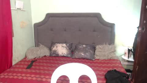 Snapshot of xkaytlyn_whitexx chatting on 30, 12, 2024 Seductive Kaylyn online show from 30, 12, 2024