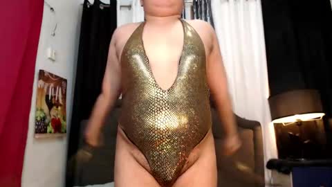 Snapshot of xkaytlyn_whitexx chatting on 24, 9, 2025 Seductive Kaylyn online show from 24, 9, 2025