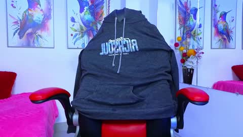 Snapshot of xkim_starx chatting on 18, 1, 2025 welcome friends online show from 18, 1, 2025