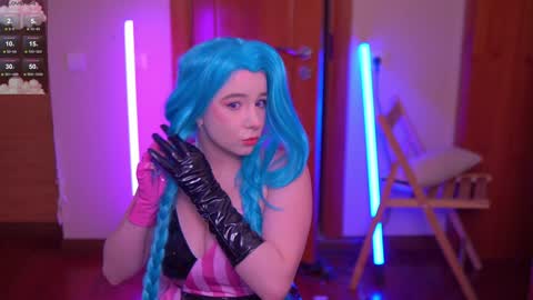 xlanabunny online show from 8, 1, 2025