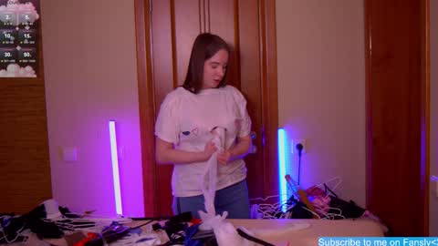 xlanabunny online show from 24, 1, 2025