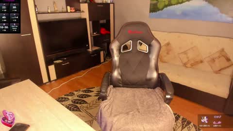 Lara online show from 9, 1, 2025