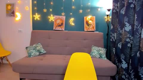 Snapshot of xloe_queen chatting on 21, 12, 2024 Chloe online show from 21, 12, 2024