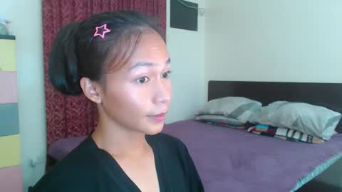 Snapshot of xlovely_destinyx chatting on 17, 2, 2025 Alice online show from 17, 2, 2025