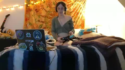 Mia online show from 22, 2, 2025