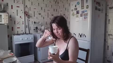 Snapshot of xlunasexyx chatting on 22, 9, 2025 Luna online show from 22, 9, 2025