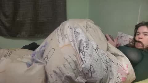 Snapshot of xlunasexyx chatting on 6, 11, 2025 Luna online show from 6, 11, 2025