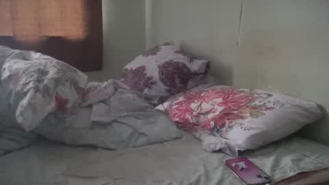 Snapshot of xlunasexyx chatting on 17, 12, 2025 Luna online show from 17, 12, 2025