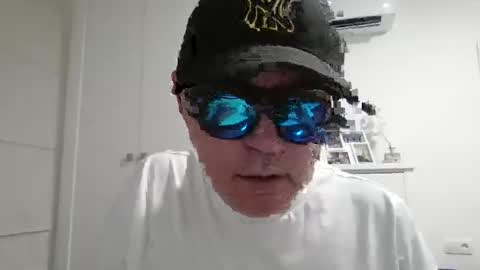 xman4you69 online show from 17, 2, 2026