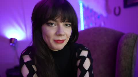 Bella Bondai online show from 12, 1, 2025