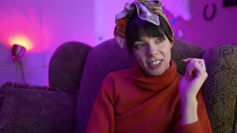 Bella Bondai online show from 22, 2, 2025