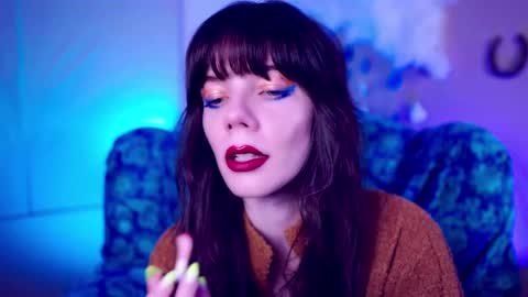 Bella Bondai online show from 25, 9, 2025