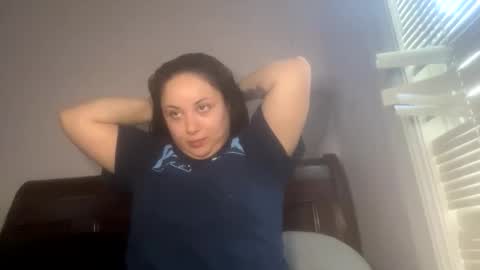 Snapshot of xocrybaby chatting on 9, 12, 2024 xocrybaby online show from 9, 12, 2024