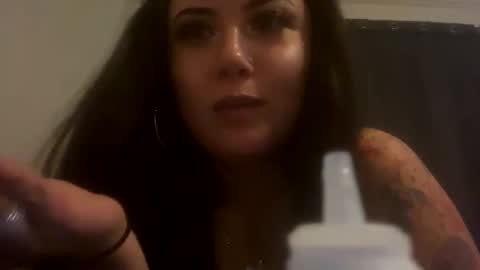 Snapshot of xocrybaby chatting on 26, 10, 2025 xocrybaby online show from 26, 10, 2025