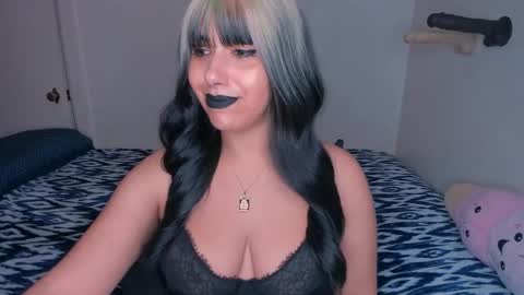 Rae  online show from 3, 2, 2025