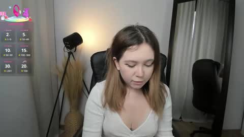 Snapshot of xohanna chatting on 17, 10, 2025 Milana online show from 17, 10, 2025