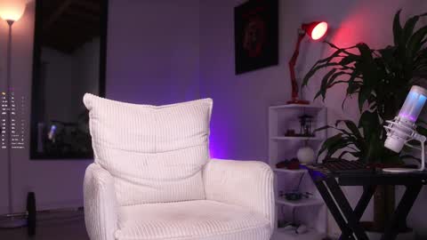   online show from 11, 2, 2025