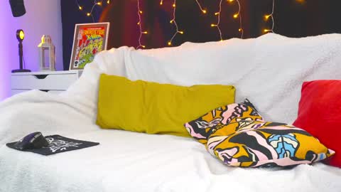 XoRylan online show from 23, 1, 2025