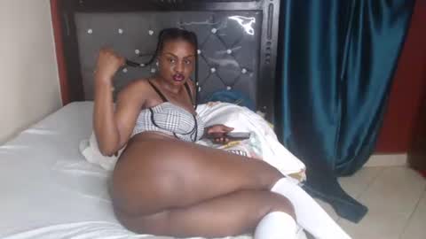 Snapshot of xowie1 chatting on 1, 11, 2025 Xoe online show from 1, 11, 2025