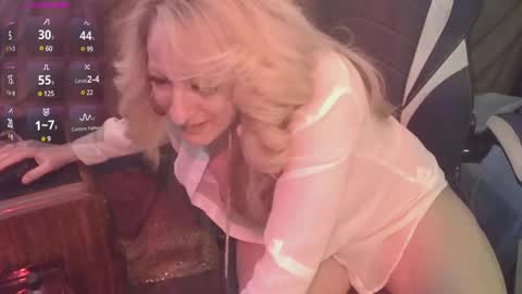 Snapshot of xoxo_chloechance_xoxo chatting on 29, 1, 2025 Chloe online show from 29, 1, 2025