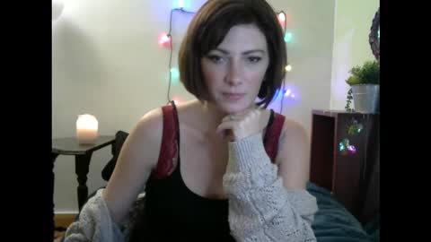 Snapshot of xp_bunni chatting on 14, 12, 2025 Bunni online show from 14, 12, 2025