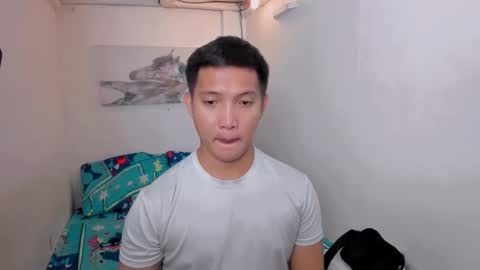 Snapshot of xsebastian19 chatting on 15, 12, 2025 xsebastian19 online show from 15, 12, 2025