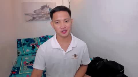 Snapshot of xsebastian19 chatting on 18, 12, 2025 xsebastian19 online show from 18, 12, 2025