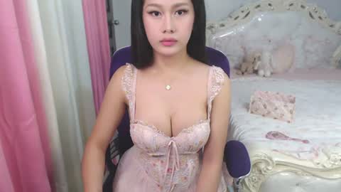 Cleo de nile online show from 13, 6, 2026