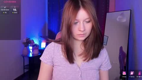 Snapshot of xshybabyflorax chatting on 27, 2, 2026 Enny baby online show from 27, 2, 2026