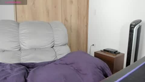 Hellen Sofia instagram hellen5546 online show from 27, 7, 2026
