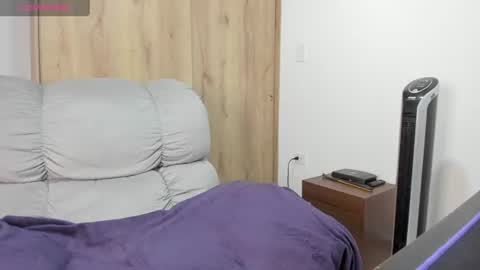 Hellen Sofia instagram hellen5546 online show from 29, 7, 2026