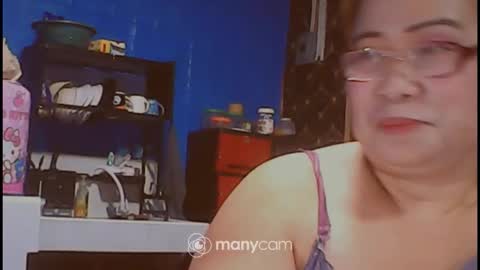 Snapshot of xsw33t_joy69x chatting on 22, 4, 2026 joy online show from 22, 4, 2026