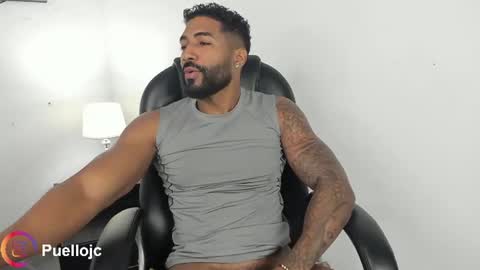 Snapshot of xtipp3r chatting on 11, 6, 2026 Stipp3r online show from 11, 6, 2026