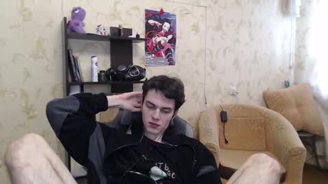 traqqq online show from 28, 2, 2025