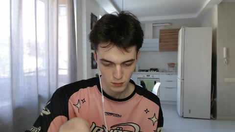 traqqq online show from 10, 7, 2026