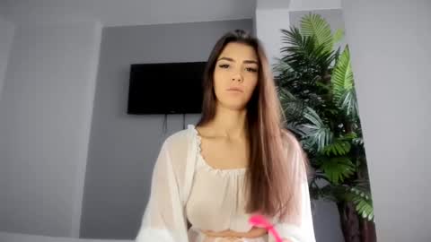 Snapshot of xvsesss chatting on 26, 1, 2025 LagerthaLove online show from 26, 1, 2025