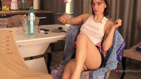 FrancyStepmom and YStepson    INTERESTED IN A GIRL-GIRL COLLABORATION  TEXT ME HERE  or INSTAGRAM online show from 11, 5, 2026