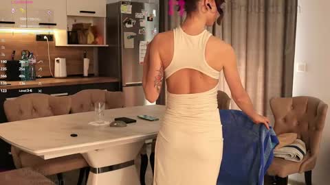 FrancyStepmom and YStepson    INTERESTED IN A GIRL-GIRL COLLABORATION  TEXT ME HERE  or INSTAGRAM online show from 16, 5, 2026