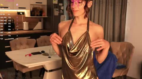 FrancyStepmom and YStepson    INTERESTED IN A GIRL-GIRL COLLABORATION  TEXT ME HERE  or INSTAGRAM online show from 24, 5, 2026